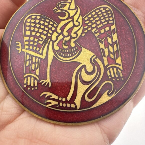 Metropolitan Museum Of Art MMA Necklace Winged Lion St Marks Brooch Red Enamel - Picture 5 of 16